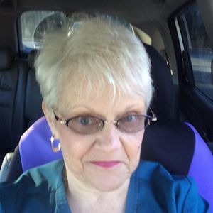 Meet your Posher, Pamela